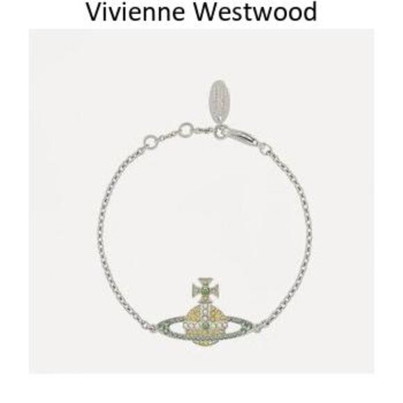 Vivienne Westwood Gold and Pearl Earrings - Picture 4 of 5